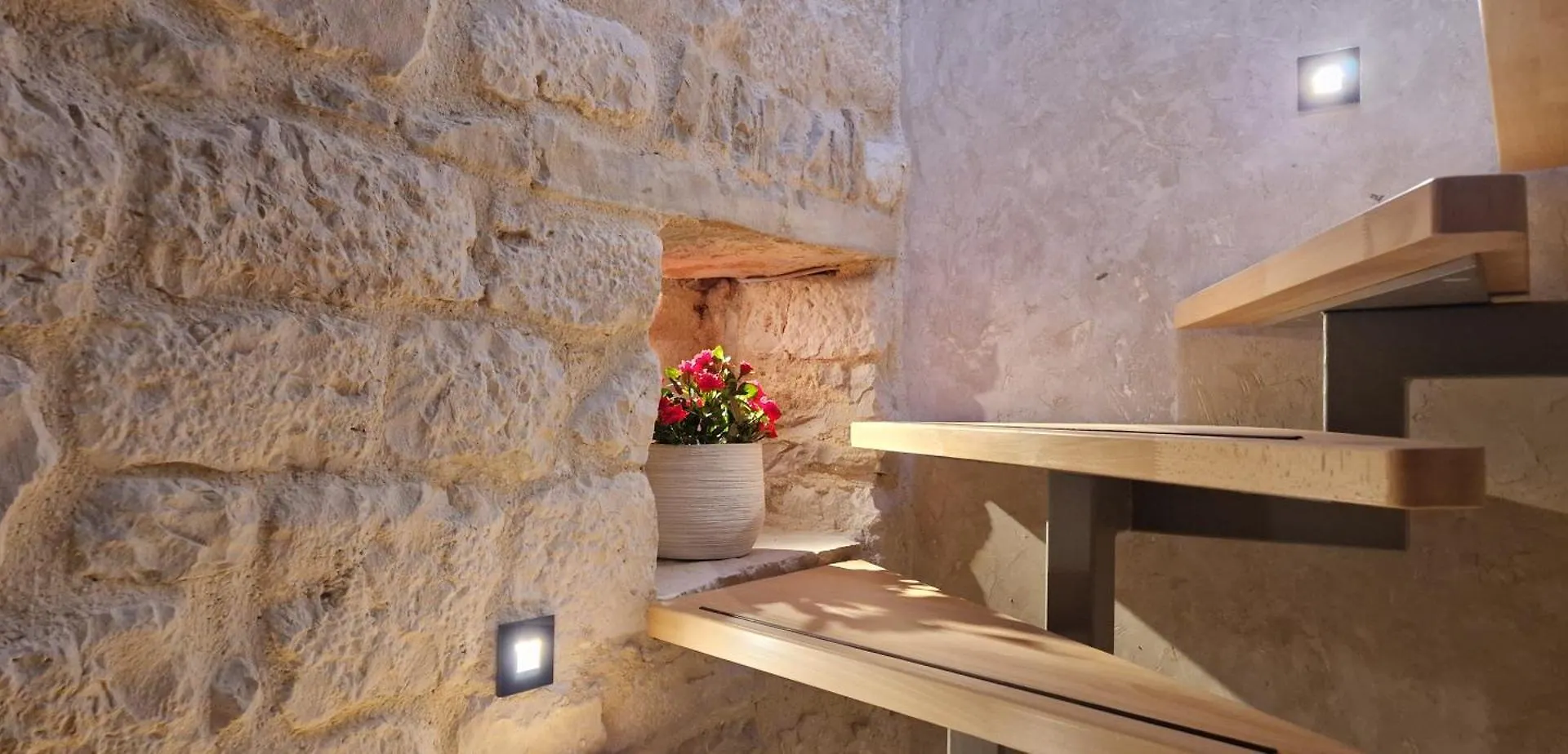 Viu2 Castle Villa Kastela Croatia